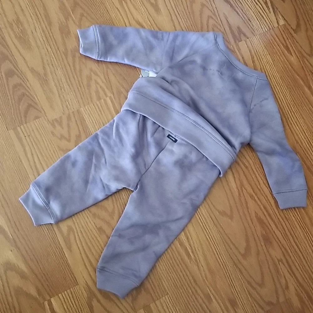 New with‎ tags gap tie-dyed sweats 12-18mo